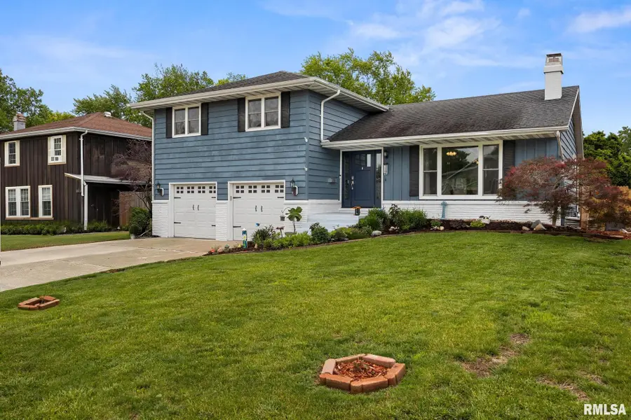 1820 W Gaylord Avenue, Peoria, IL 61614 - #2