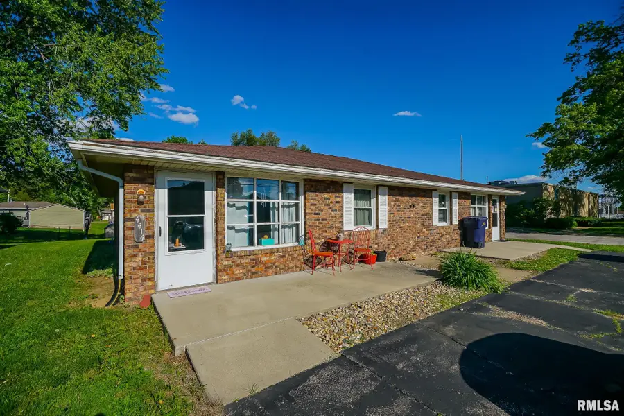 4414/4416 S Airport Road, Bartonville, IL 61607 - #2