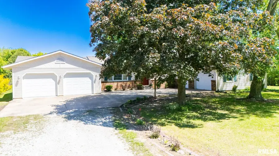 23397 N Taylor Road, Canton, IL 61520 - #2