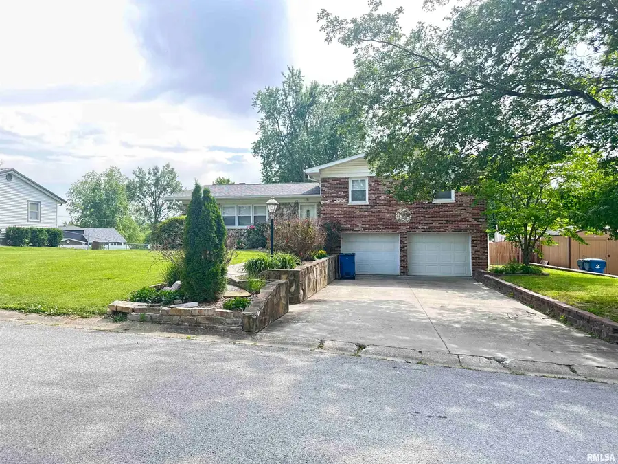 204 Evergreen Drive, Anna, IL 62906 - #2