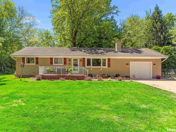 16766 E Cochise Lane, Cuba, IL 61427