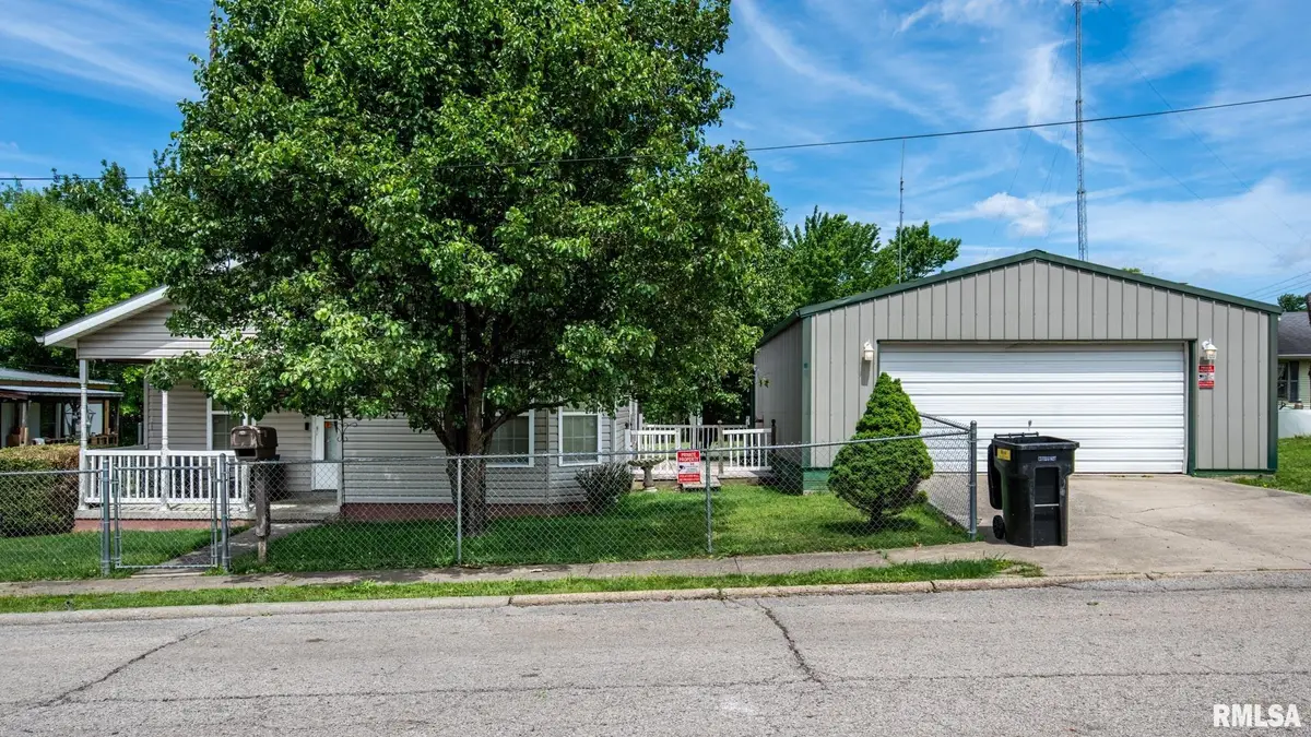 710 W Charleston Street, Harrisburg, IL 62946 - #1