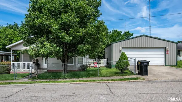 710 W Charleston Street, Harrisburg, IL 62946