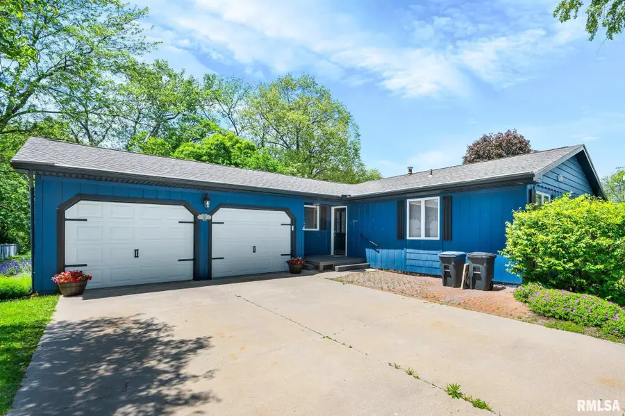 111 Herman Street, East Peoria, IL 61611 - #2
