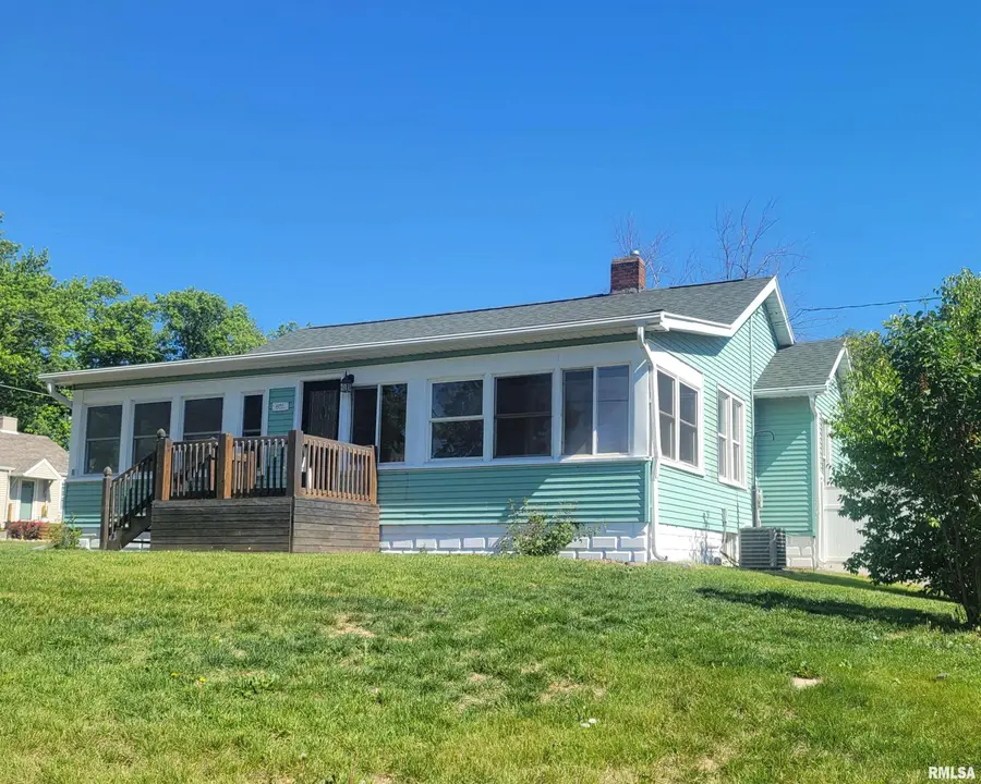 601 Pekin Avenue, Creve Coeur, IL 61610 - #3