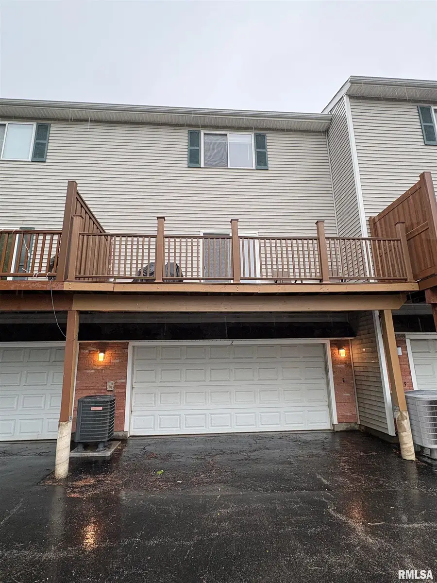 3510 Kingston Drive #2, Peoria, IL 61604 - #2