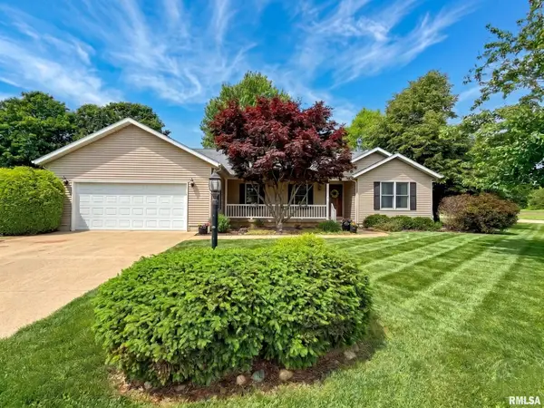 592 Westwood Boulevard, Canton, IL 61520