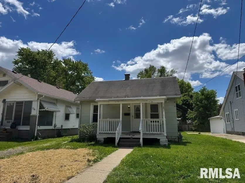 724 E Gift Avenue, Peoria, IL 61603 - #1