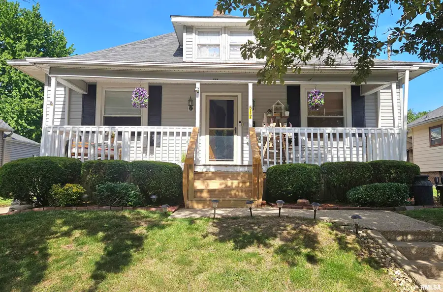 517 Baxter Court, Canton, IL 61520 - #2