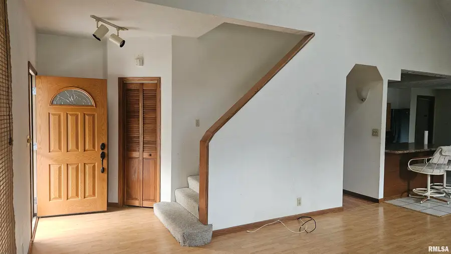 517 Baxter Court, Canton, IL 61520 - #3