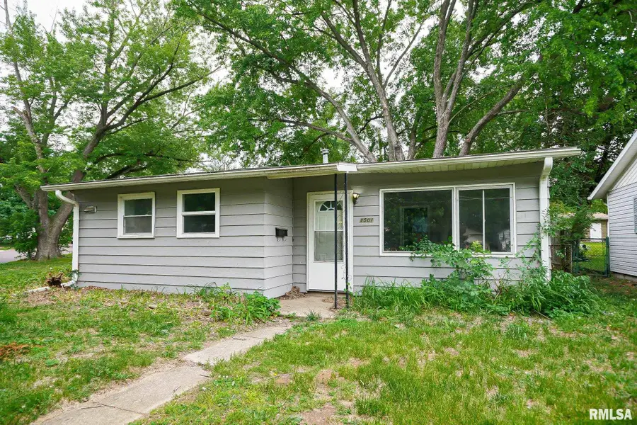 1501 Fenley Street, Pekin, IL 61554 - #2