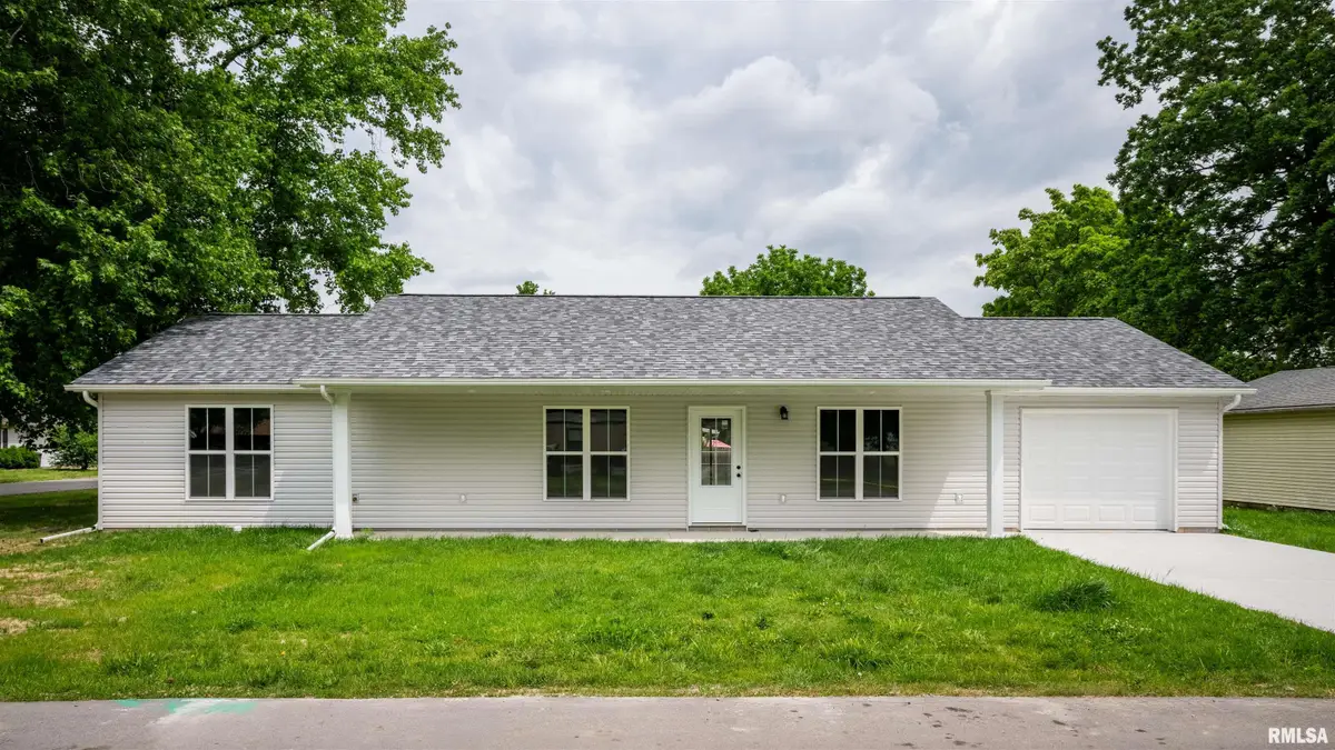 1400 E Parham Street, Marion, IL 62959 - #1