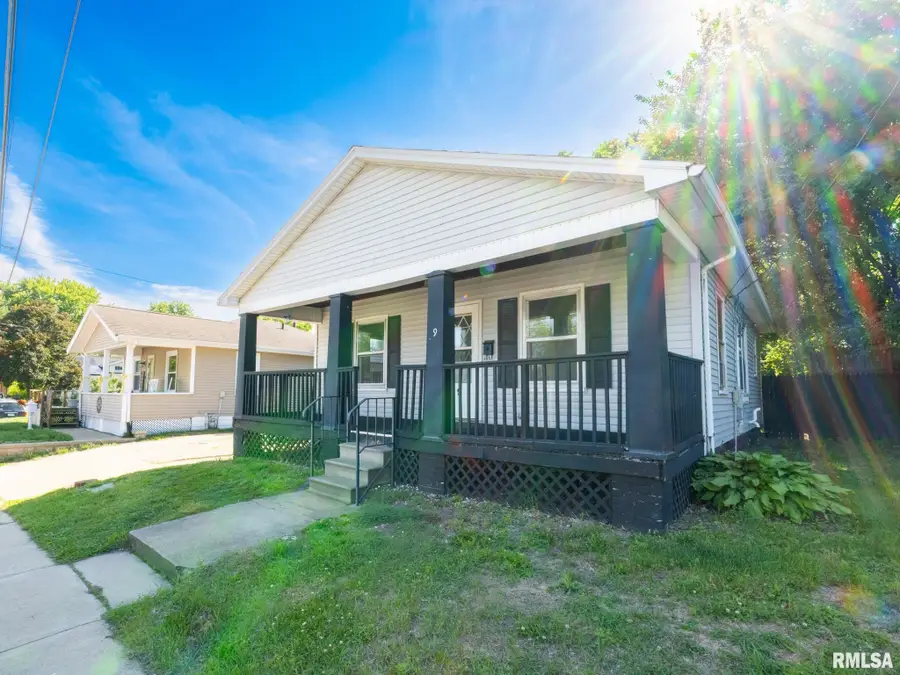 9 Hecker Court, Pekin, IL 61554 - #3