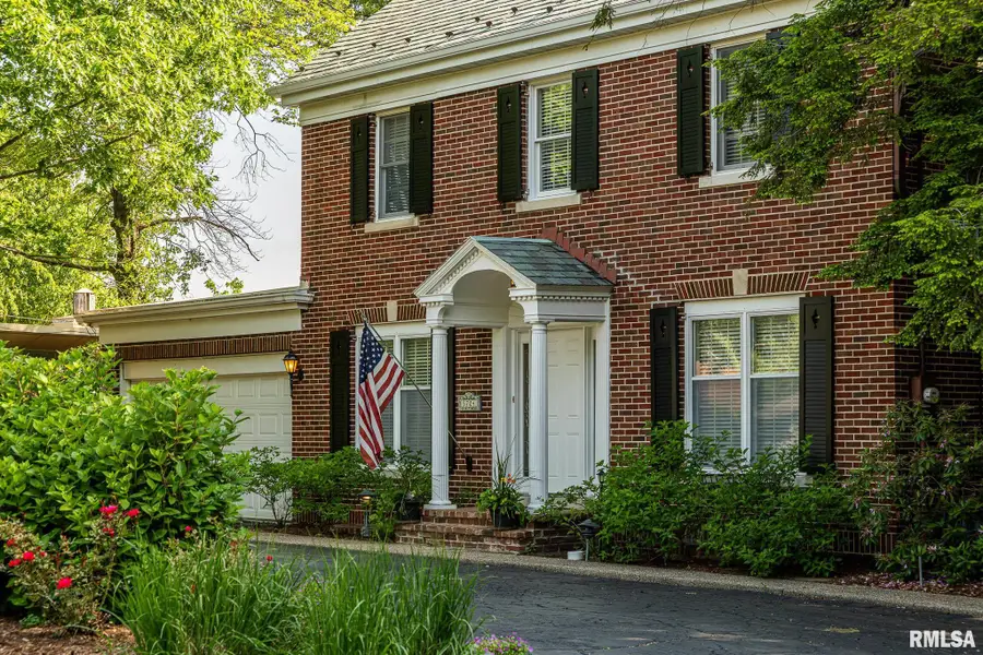 5724 N Prospect Road, Peoria, IL 61614 - #3