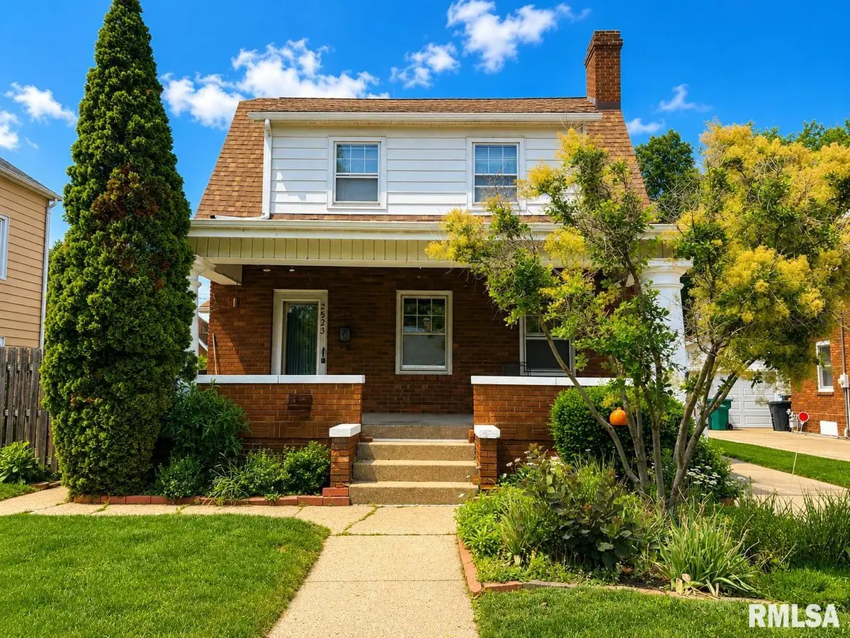 2523 W Rohmann Avenue, West Peoria, IL 61604 - #1