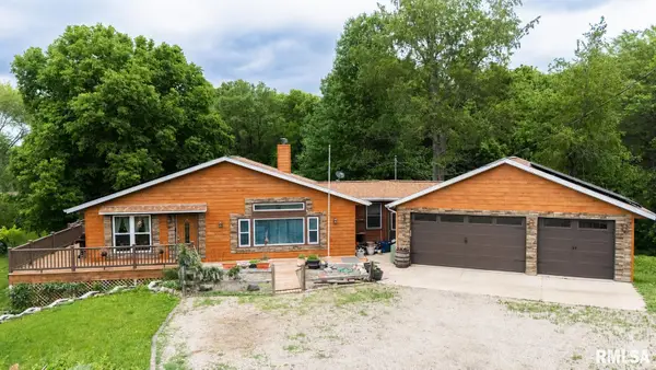 406 W Fast Avenue, Mackinaw, IL 61755