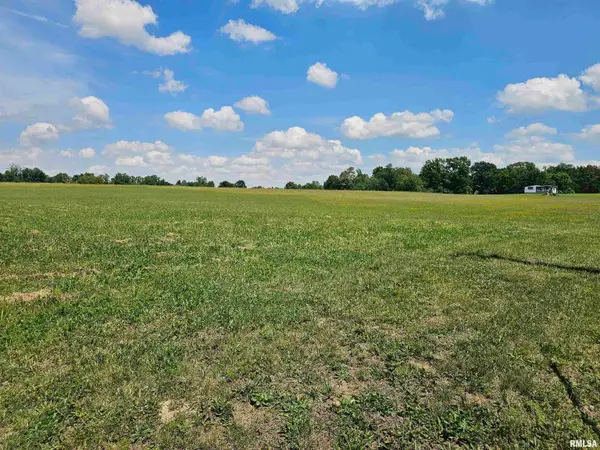 16164 Old Creal Springs Road, Marion, IL 62959