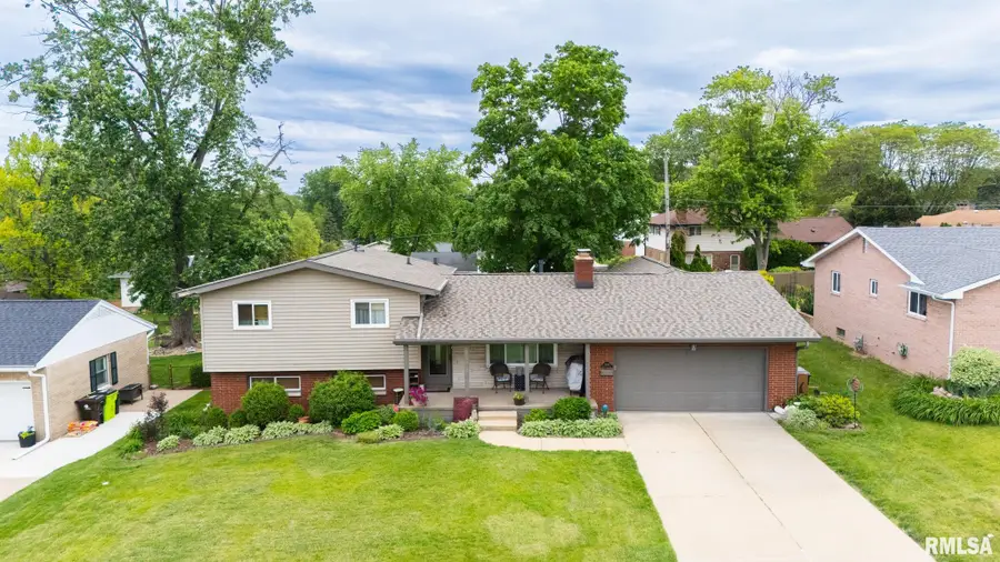 1630 W Gaylord Avenue, Peoria, IL 61614 - #2