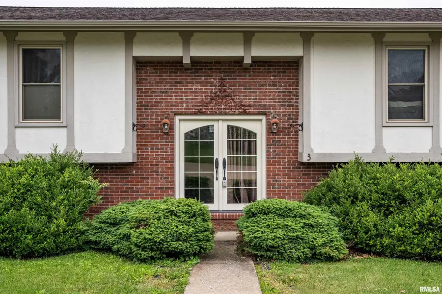 3 Peachtree Place, Harrisburg, IL 62946 - #2