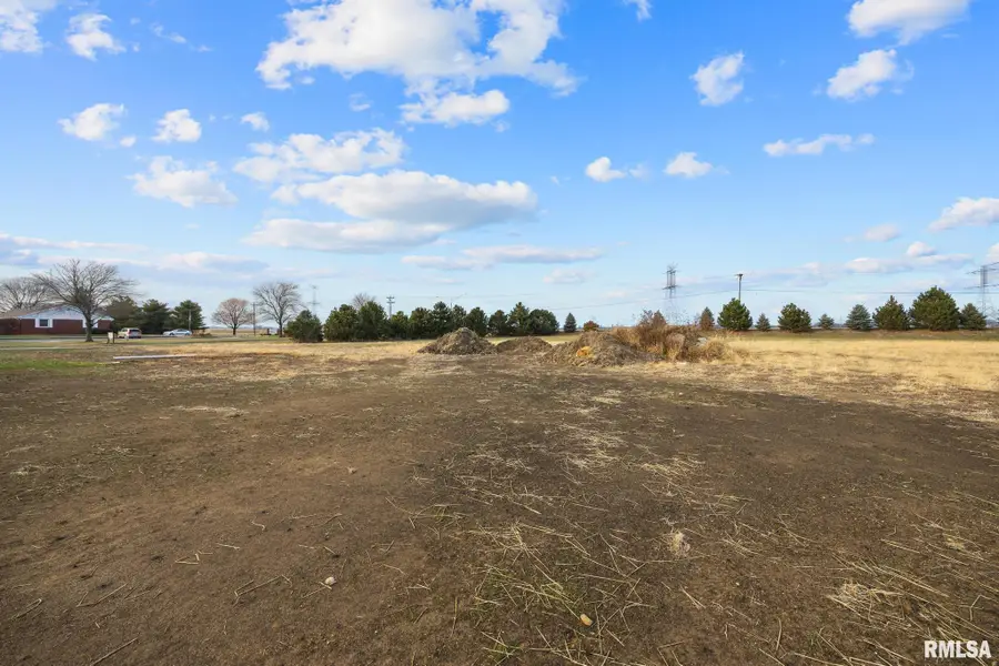 1920 - 1922 Mayflower Drive, Pekin, IL 61554 - #2