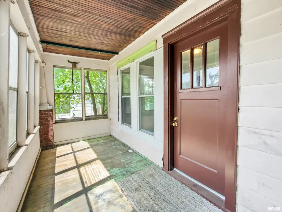 1407 NE Madison Avenue, Peoria, IL 61603 - #3