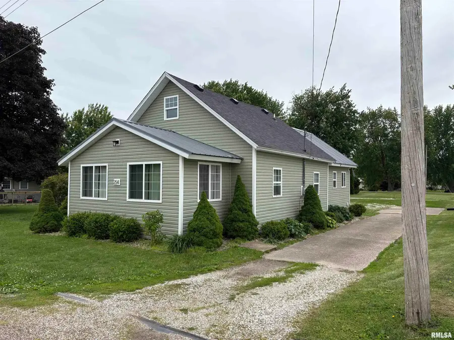 254 W 5th Street, Dunfermline, IL 61524 - #2