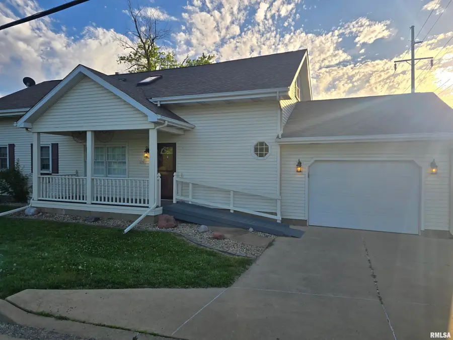 108 School Street, Washington, IL 61571 - #3