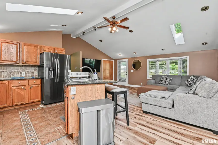 1327 Lakeview Avenue, East Peoria, IL 61611 - #2