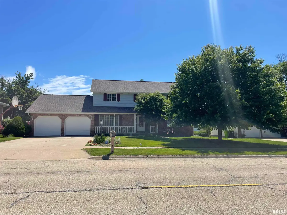 346 S Nebraska Avenue, Morton, IL 61550 - #1