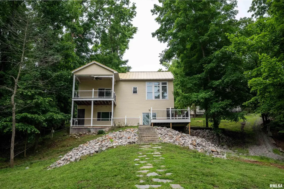1415 S Lakeshore Drive, Goreville, IL 62939 - #1