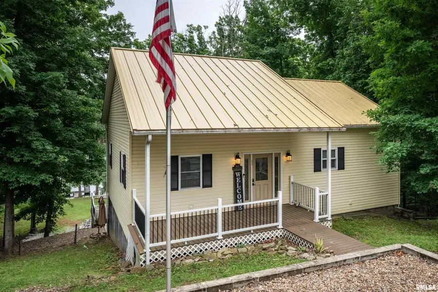 1415 S Lakeshore Drive, Goreville, IL 62939 - #2