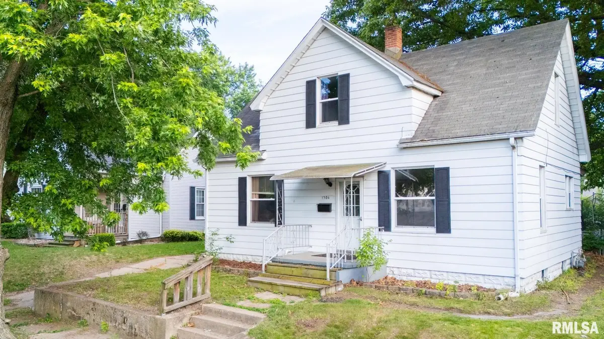 1306 Catherine Street, Pekin, IL 61554 - #1