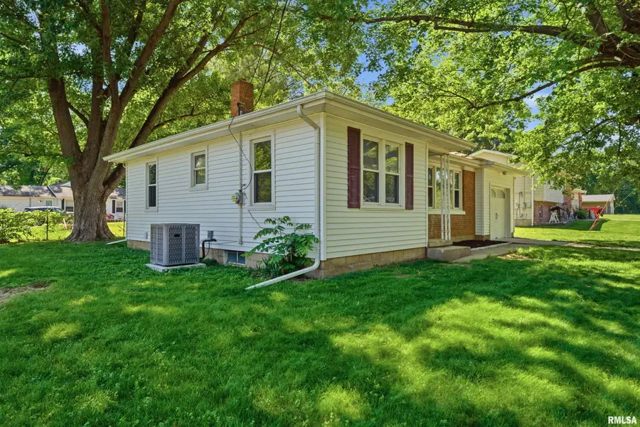 106 Brow Drive, East Peoria, IL 61611 - #3