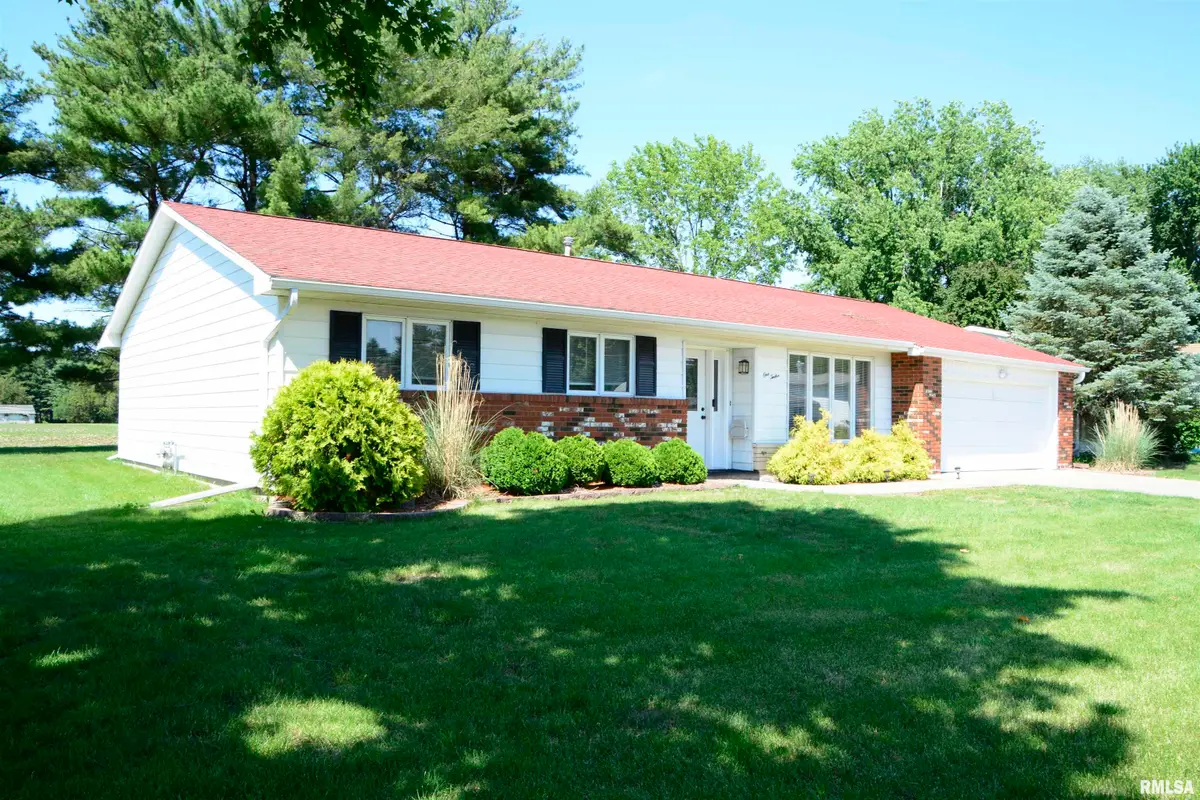 112 James Drive, Macomb, IL 61455 - #1