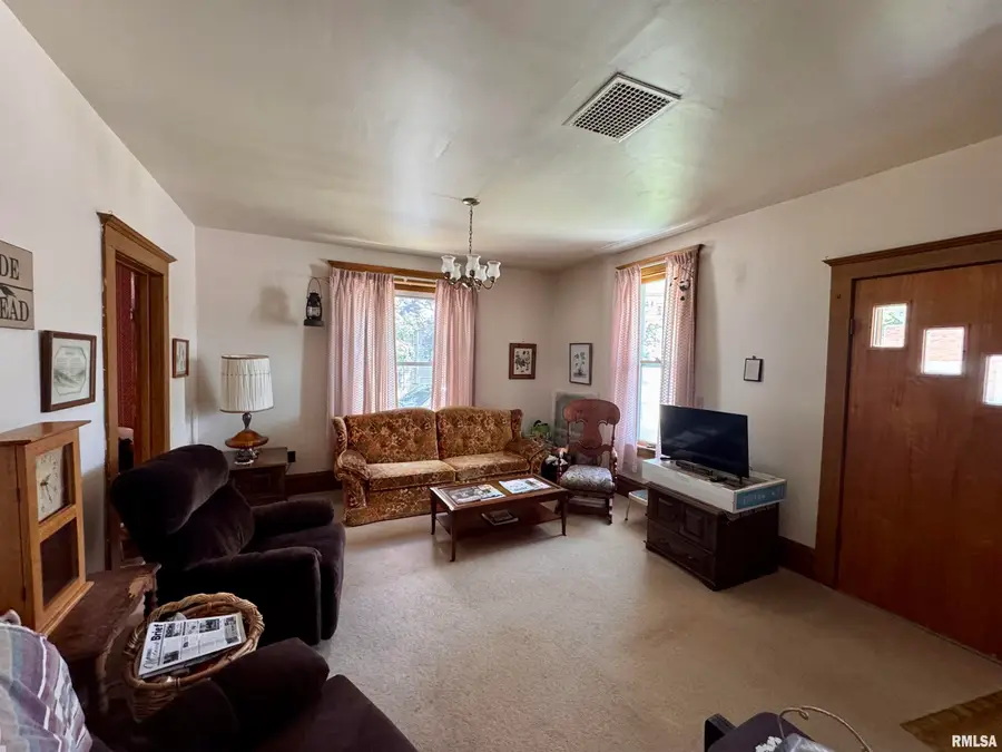 106 E Main Street, Industry, IL 61440 - #3