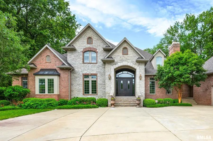 12925 N Woodland Ridge Drive, Dunlap, IL 61525 - #2