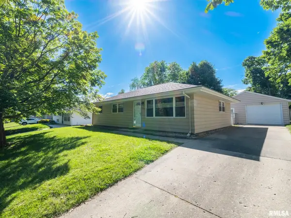 5421 N Longwood Avenue, Peoria, IL 61614