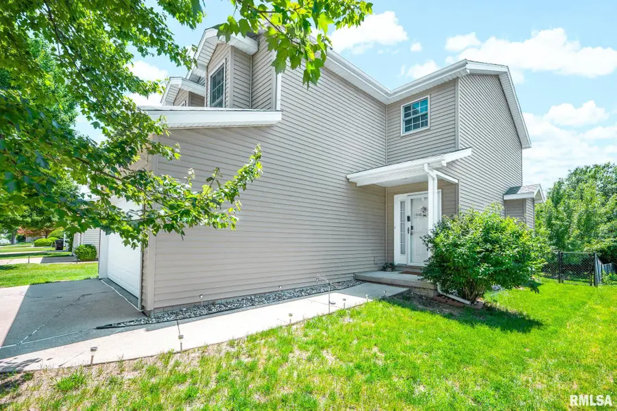 2208 W Jubilee Lane, Dunlap, IL 61525 - #3