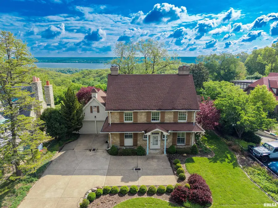 5014 N Prospect Road, Peoria Heights, IL 61616 - #2
