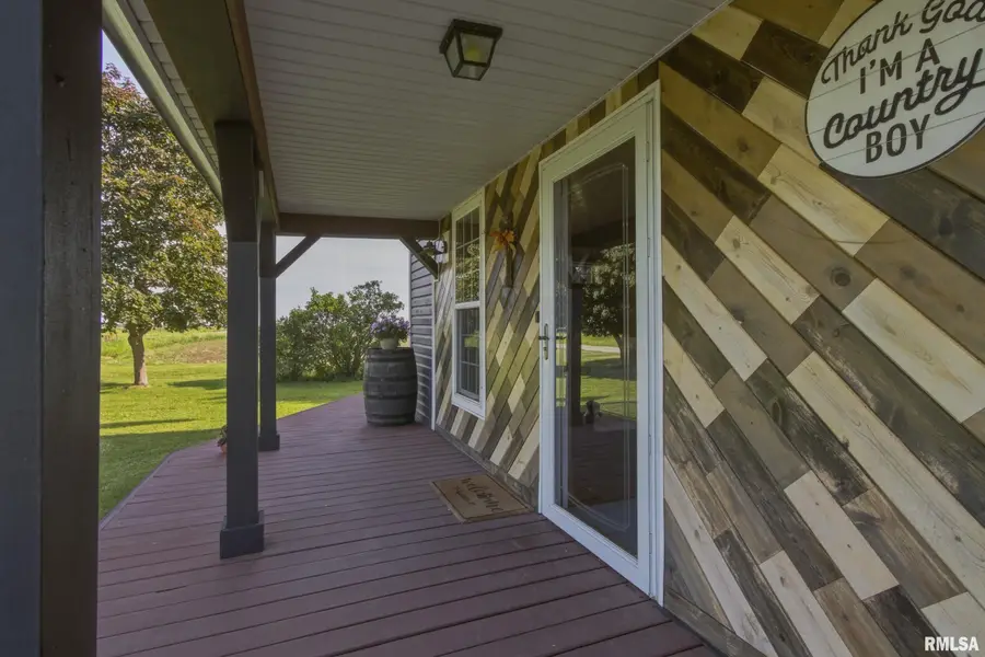 7230 E 1800th Street, Macomb, IL 61455 - #3
