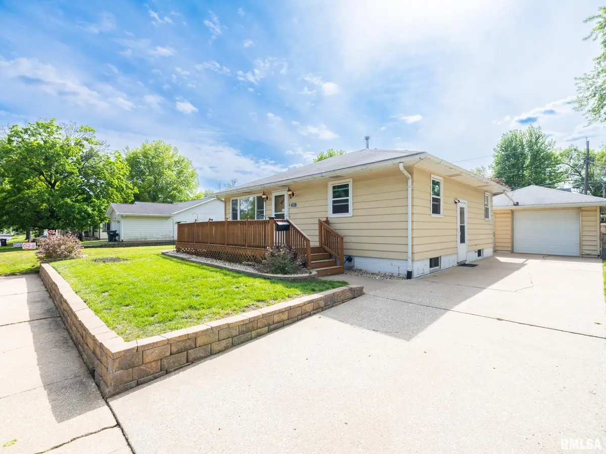 1313 Janssen Street, Pekin, IL 61554 - #1