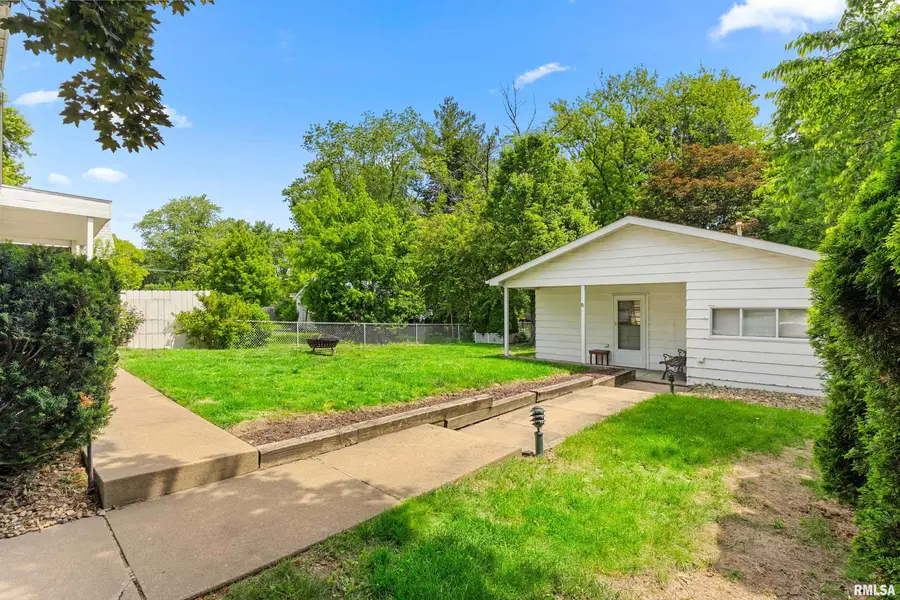 4010 N Dayton Avenue, Peoria, IL 61614 - #3