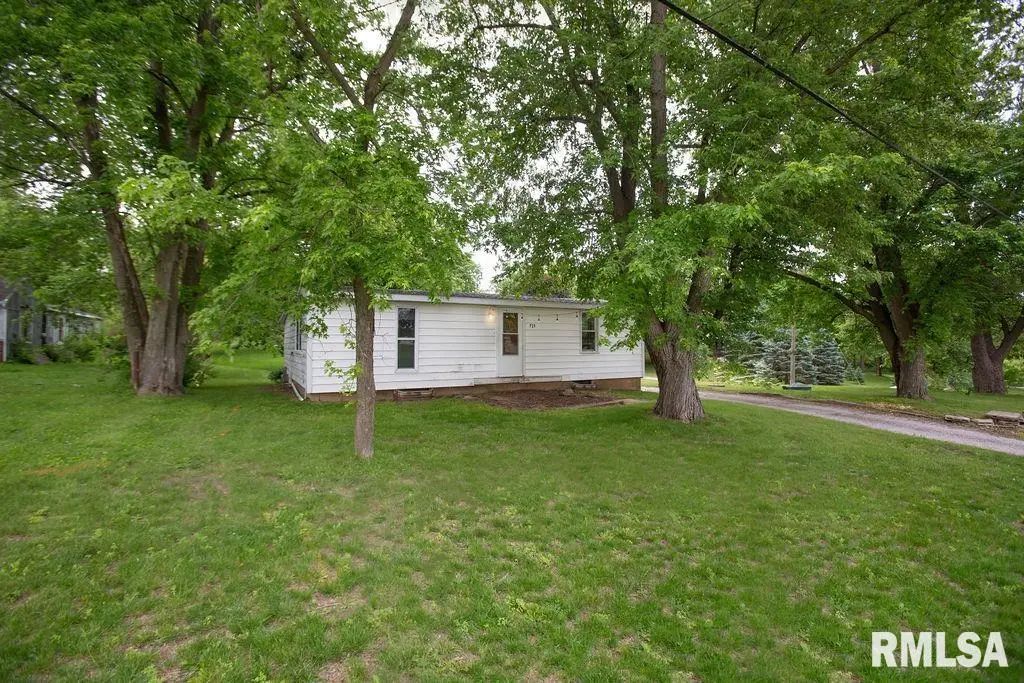 721 N Main Street, Eureka, IL 61530 - #1