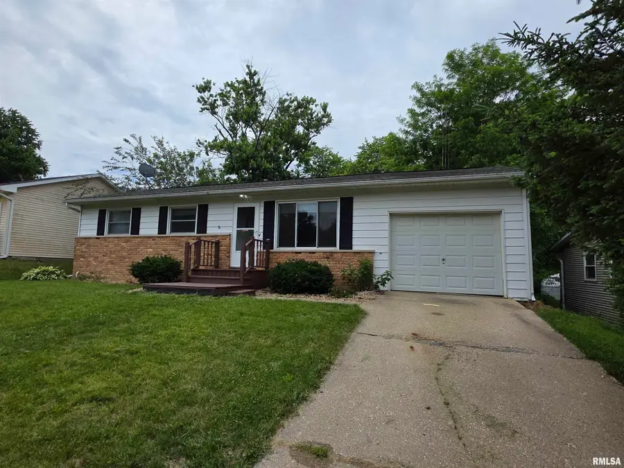233 Briargate Road, Washington, IL 61571 - #2