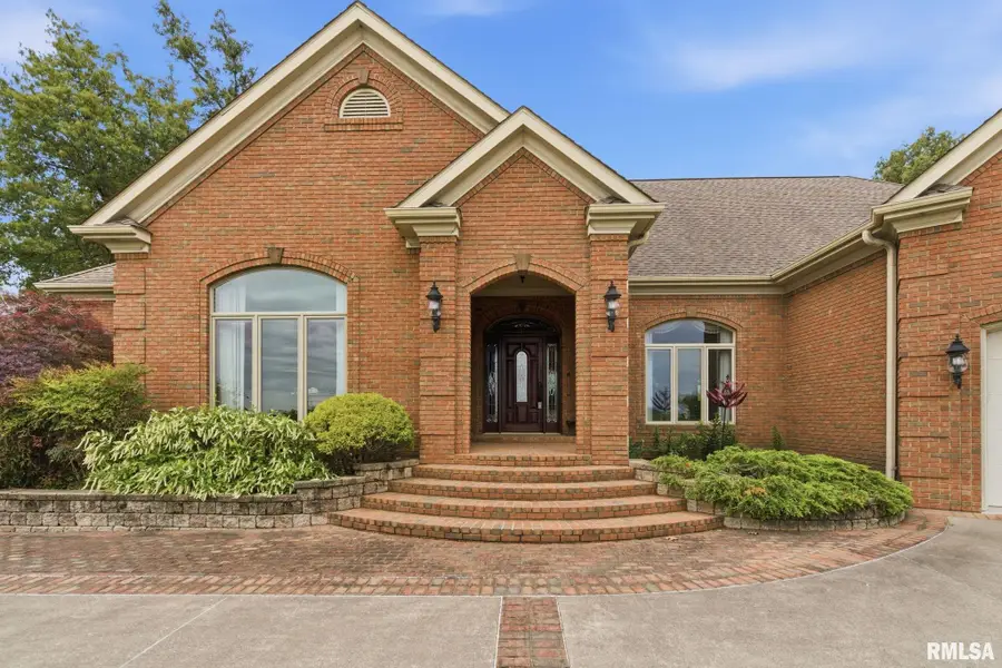 285 Fairway Drive, Harrisburg, IL 62946 - #2