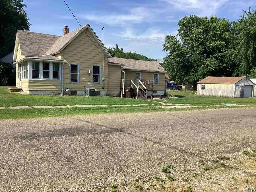 301 E 2nd Street, Kingston Mines, IL 61539-0135 - #3