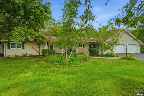 8114 N Ford Road, Edwards, IL 61528