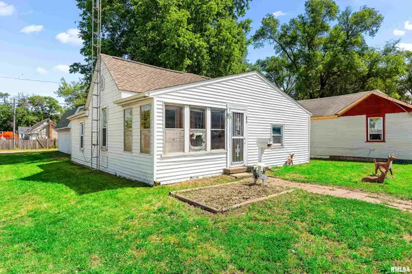 273 Koch Street, Pekin, IL 61554