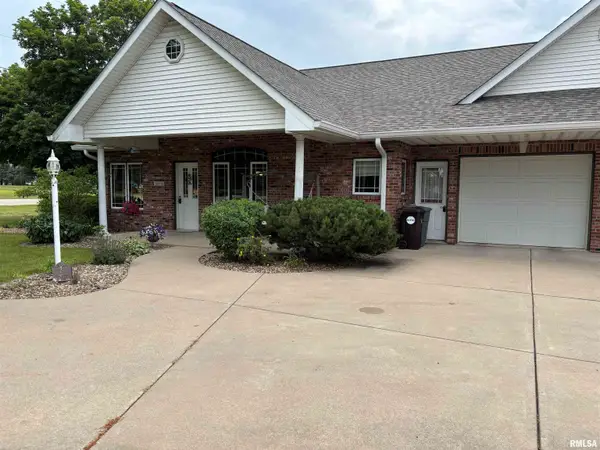 101A 6th Street #A, Roanoke, IL 61561