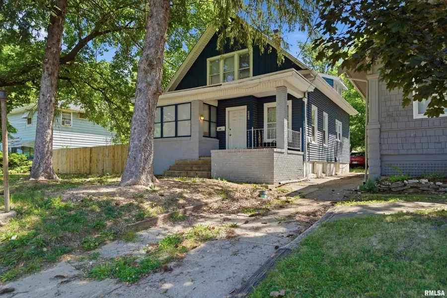 2216 N North Street, Peoria, IL 61604 - #2